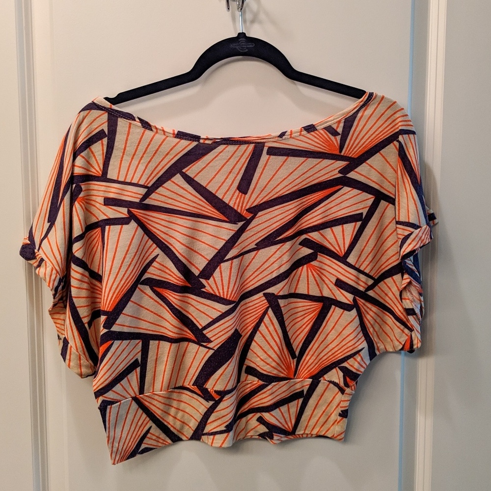 LAST CALL: Love Culture top